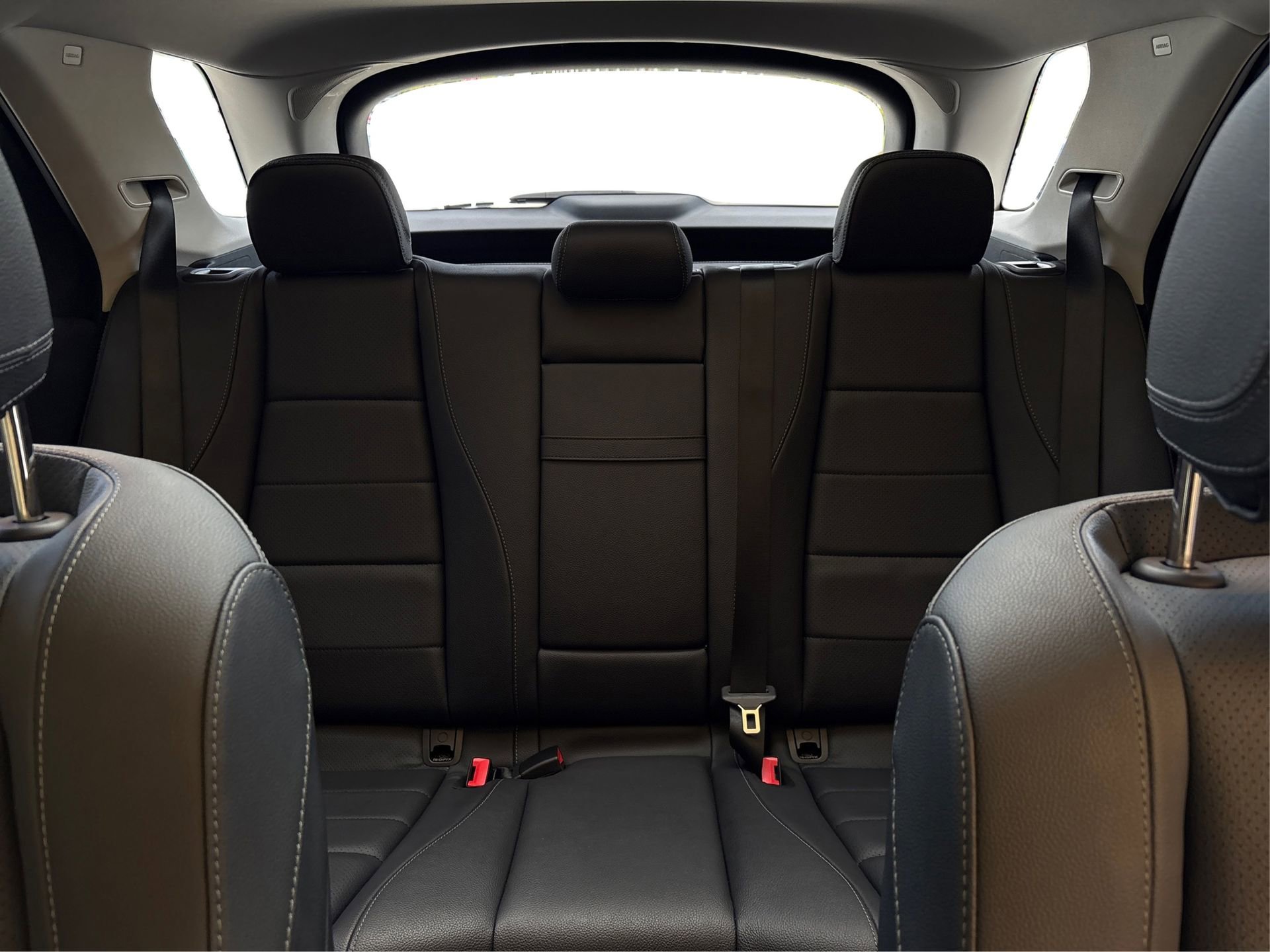 Used 2025 Mercedes-Benz GLE 350 4MATIC image 17