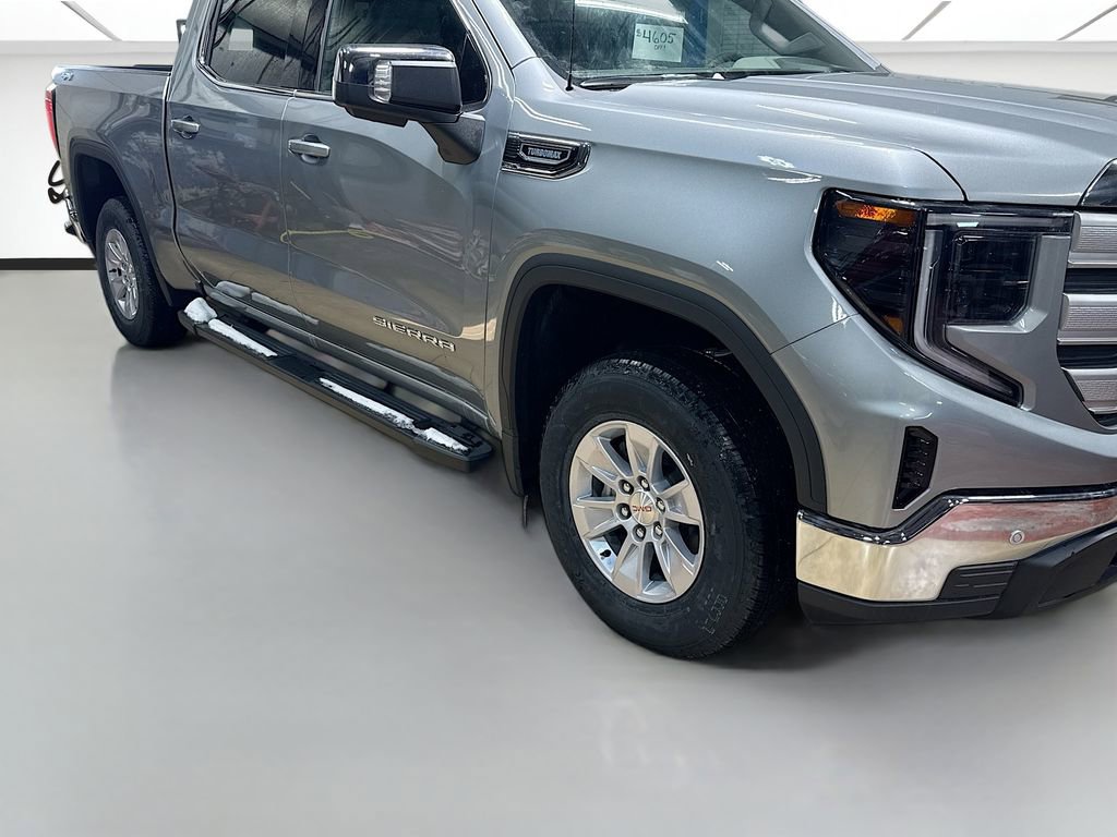 New 2026 GMC Sierra 1500 SLE w/ Preferred Package image 3
