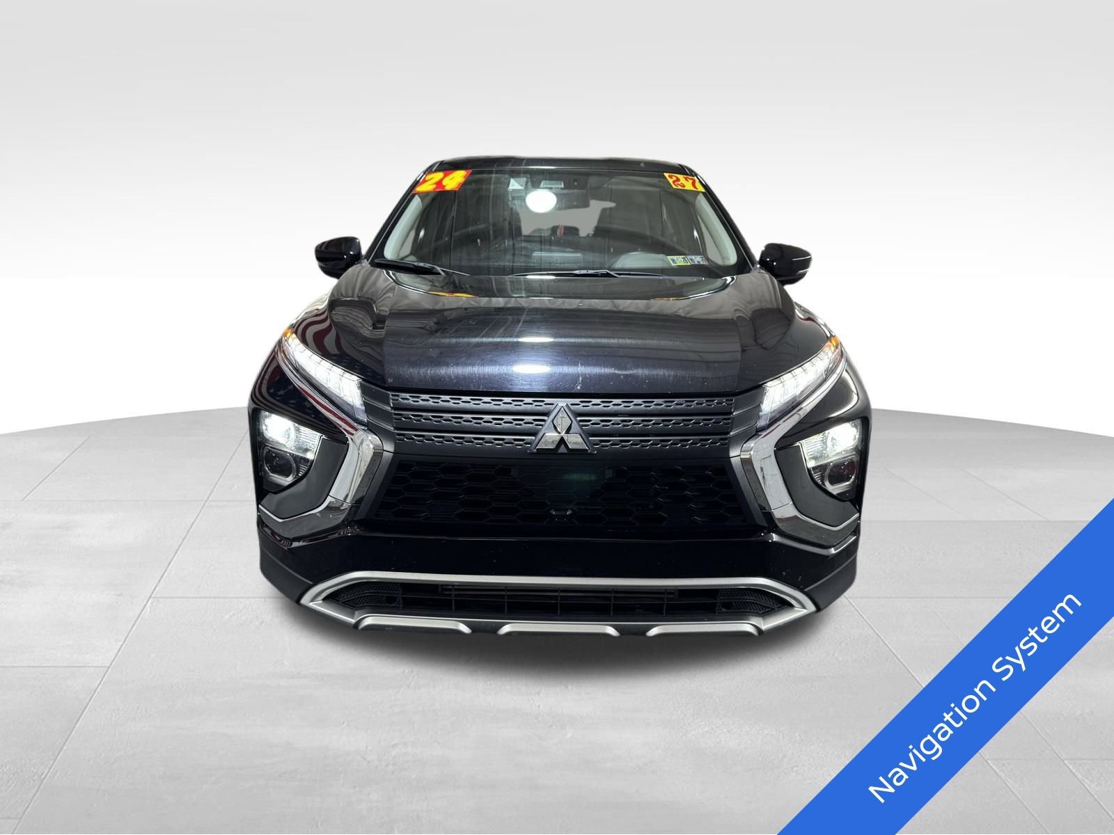 Used 2024 Mitsubishi Eclipse Cross SE image 2