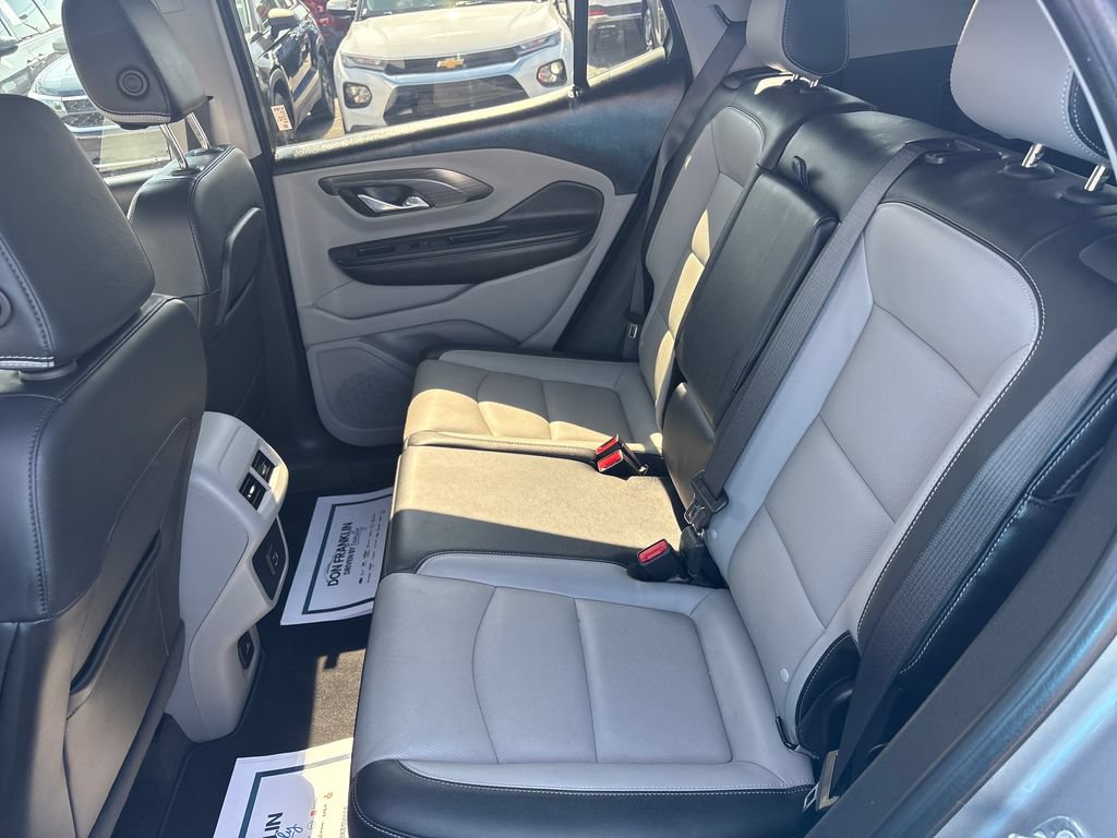 Used 2024 GMC Terrain SLT FWD image 14