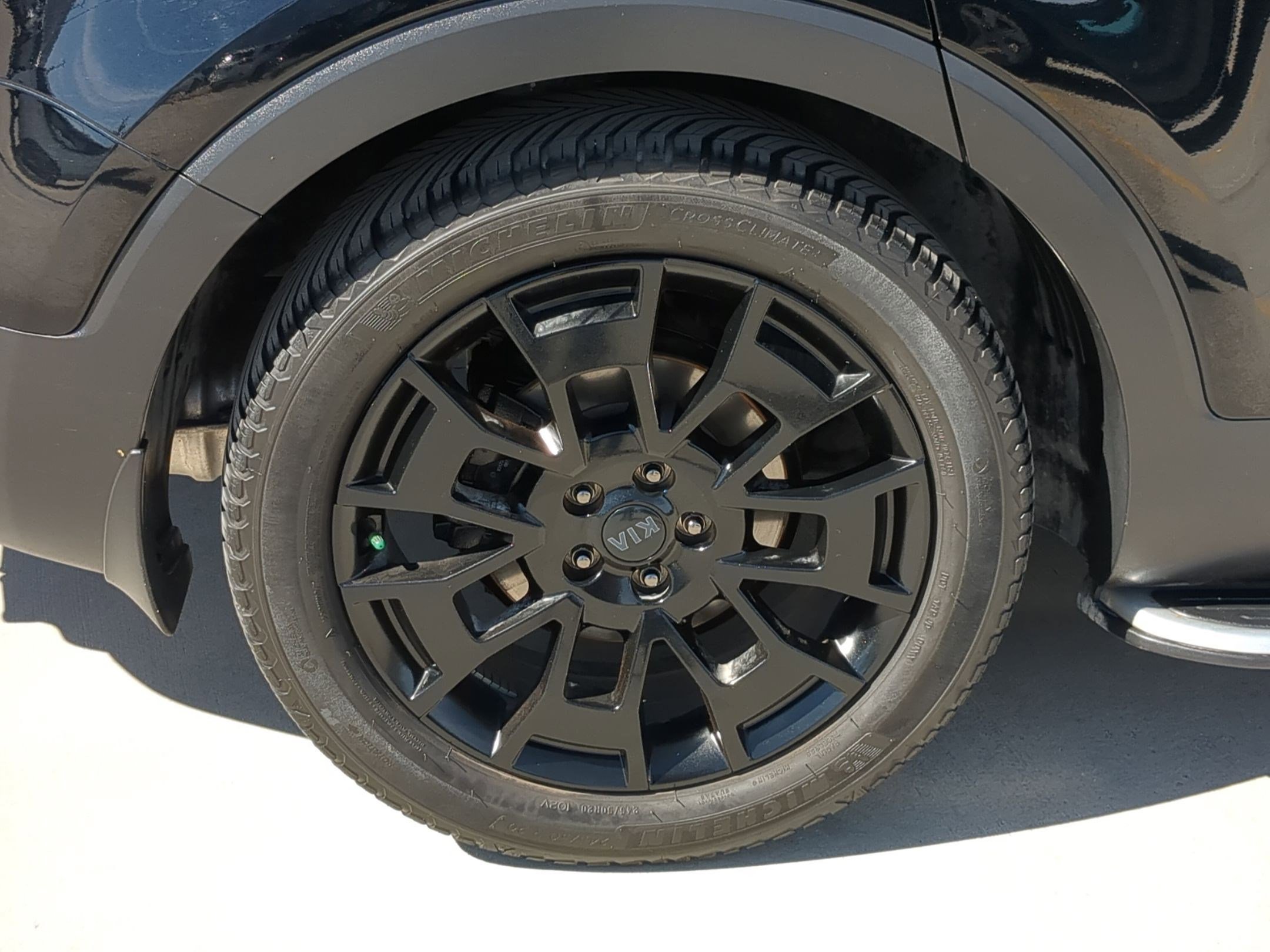 Used 2021 Kia Telluride SX w/ SX Prestige Package image 12