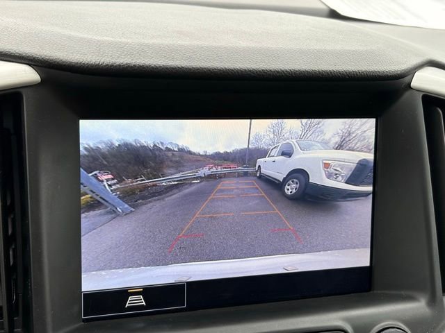 Used 2023 GMC Terrain SLT w/ Elevation Edition image 16