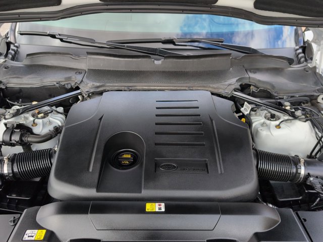 Used 2022 Land Rover Range Rover Sport HST image 25