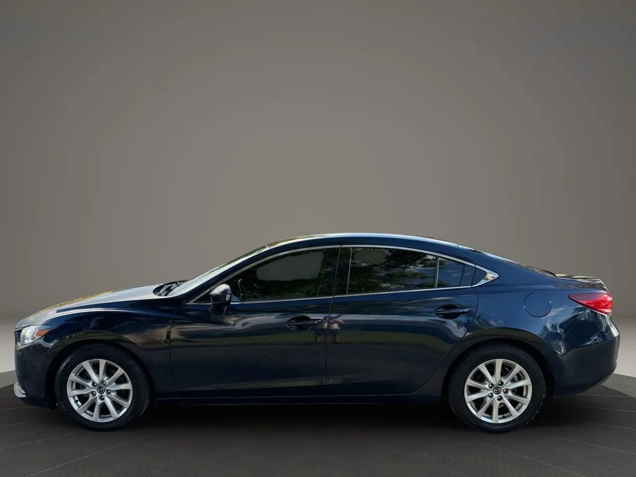 Used 2015 MAZDA MAZDA6 Sport FWD image 4