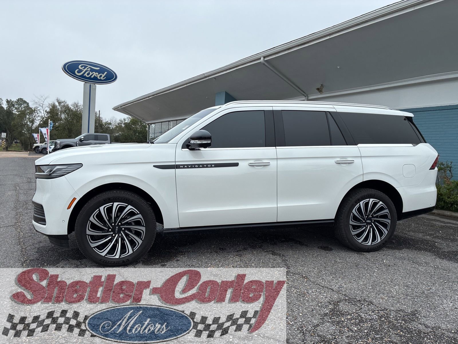 Used 2025 Lincoln Navigator Black Label