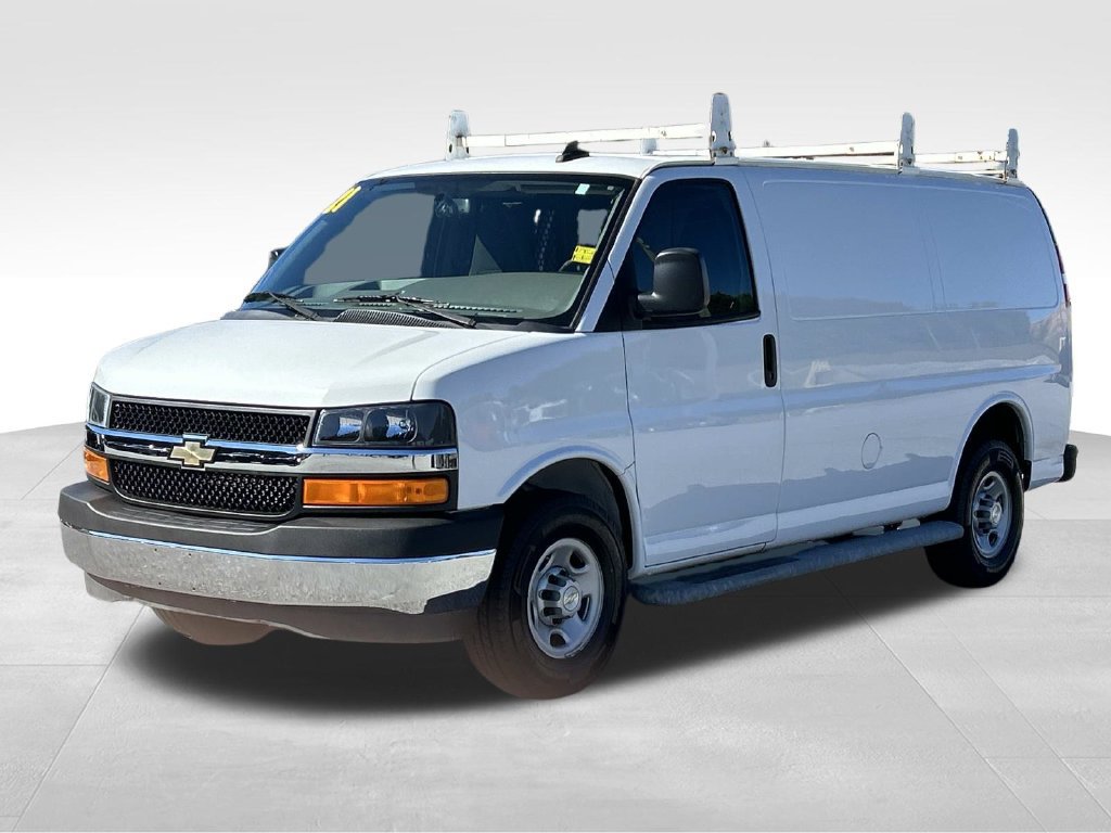 Used 2021 Chevrolet Express 2500 w/ Driver Convenience Package RWD image 8