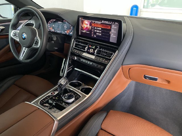 Used 2024 BMW M850i xDrive Convertible AWD/4WD image 11