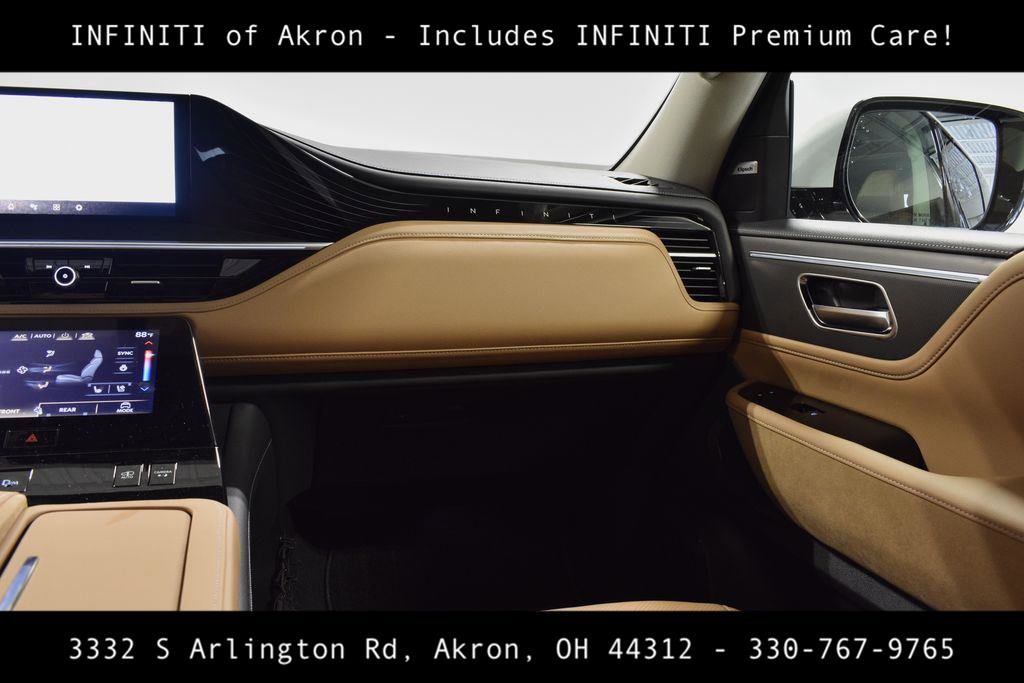 New 2026 INFINITI QX80 Luxe image 15