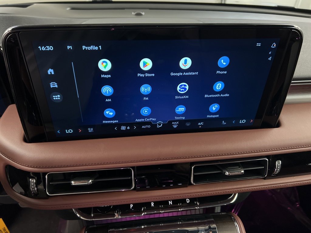 Used 2025 Lincoln Aviator Reserve w/ Equipment Group 201A image 10