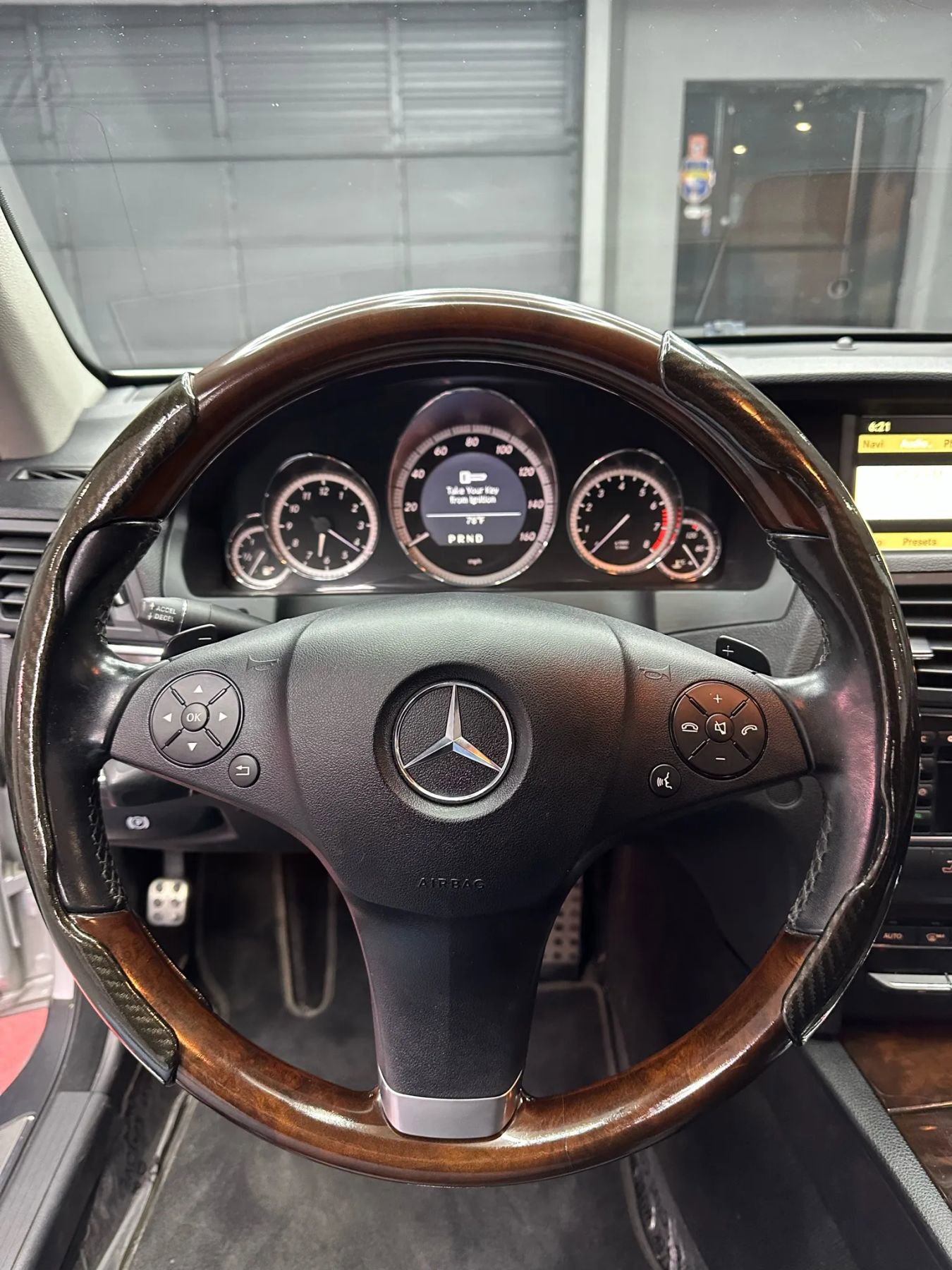 Used 2011 Mercedes-Benz E 350 Cabriolet image 22