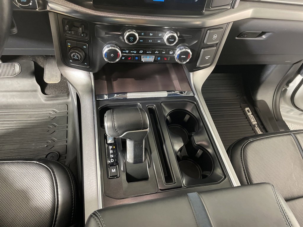 Used 2024 Ford F150 Platinum image 17