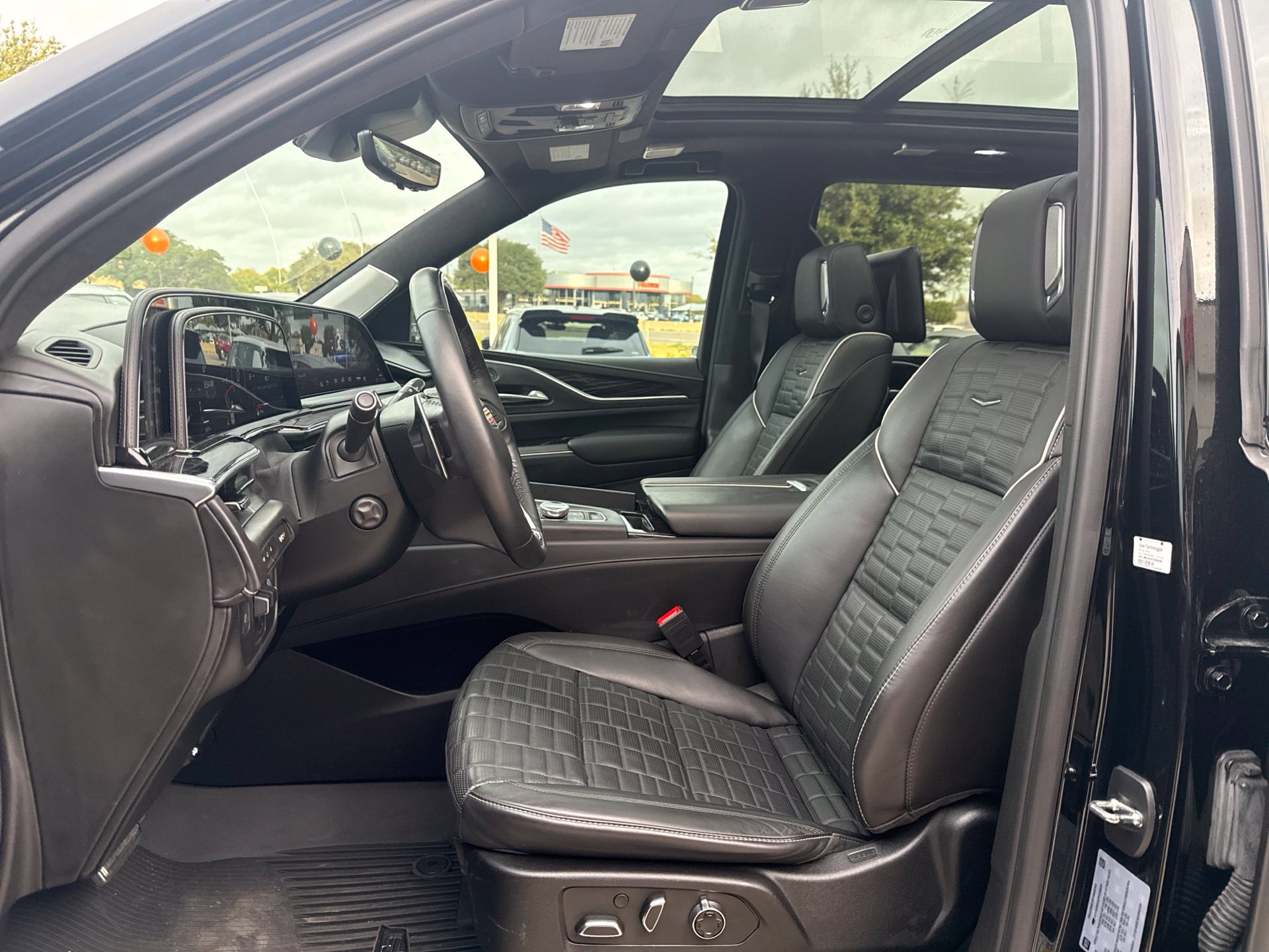 Used 2023 Cadillac Escalade V w/ LPO, Floor Liner Package AWD/4WD image 7