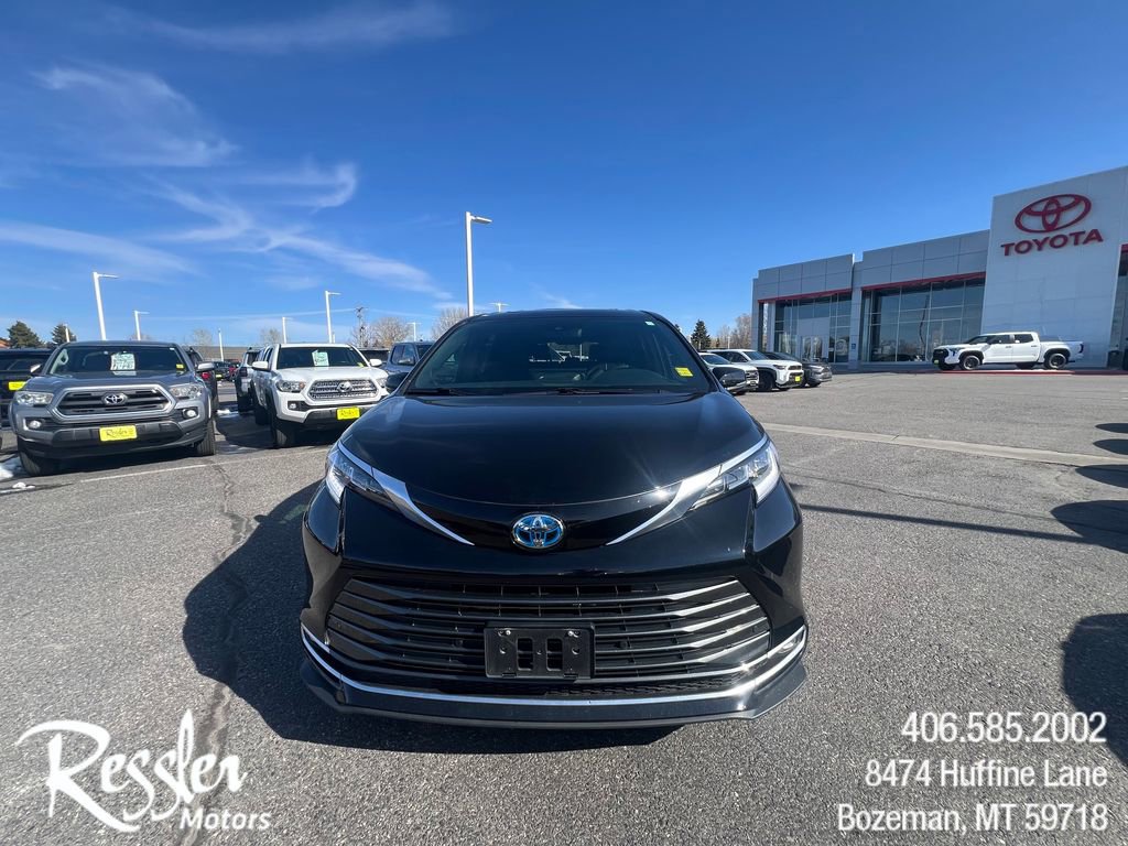Used 2025 Toyota Sienna Limited