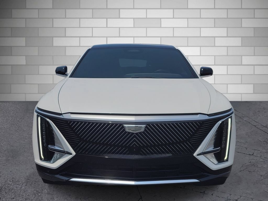 Used 2024 Cadillac Lyriq Tech w/ Driver Assist Package AWD/4WD image 8