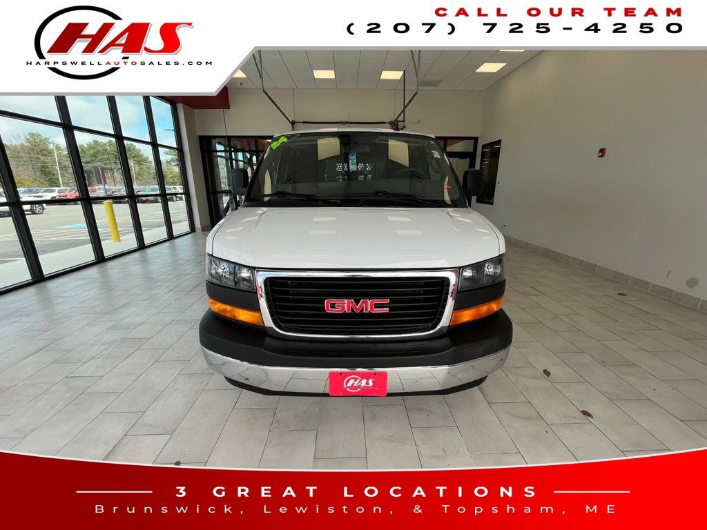 Used 2024 GMC Savana 2500 RWD image 9