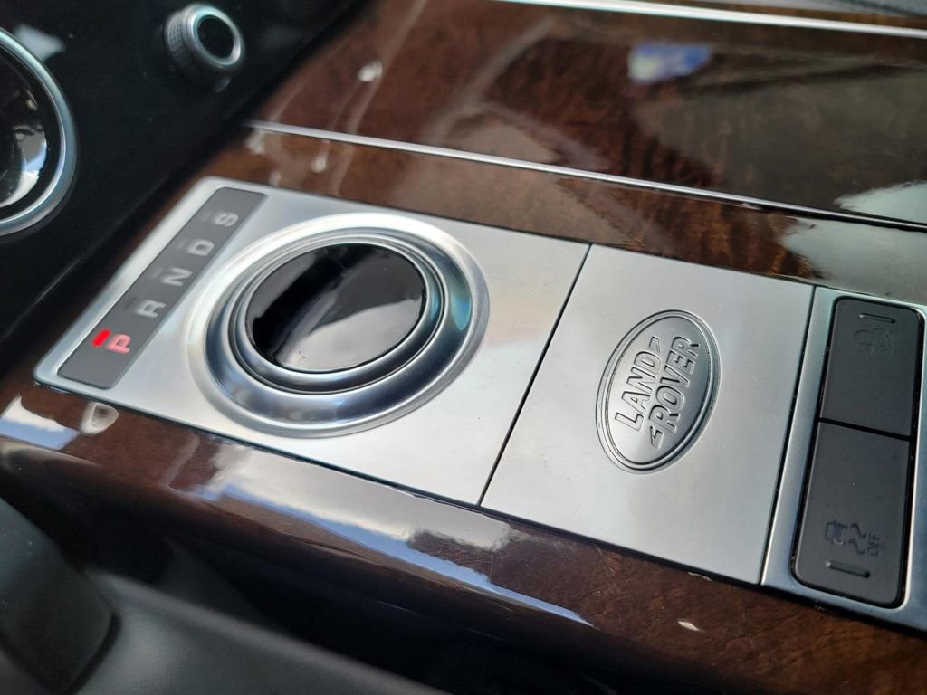 Used 2020 Land Rover Range Rover Long Wheelbase HSE image 33