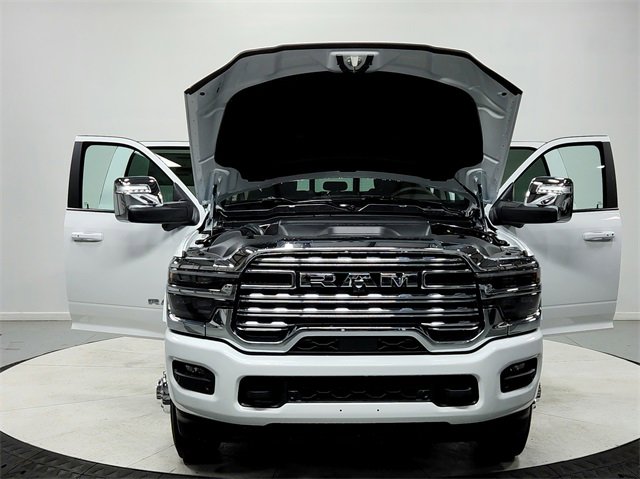 New 2026 RAM 3500 Longhorn image 10