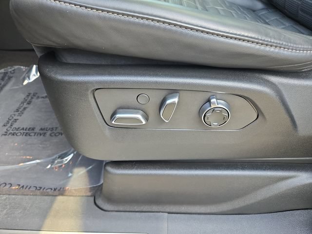Used 2023 Cadillac Escalade Sport Platinum RWD image 20