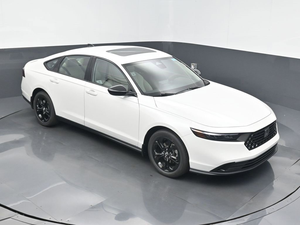 New 2025 Honda Accord SE image 27