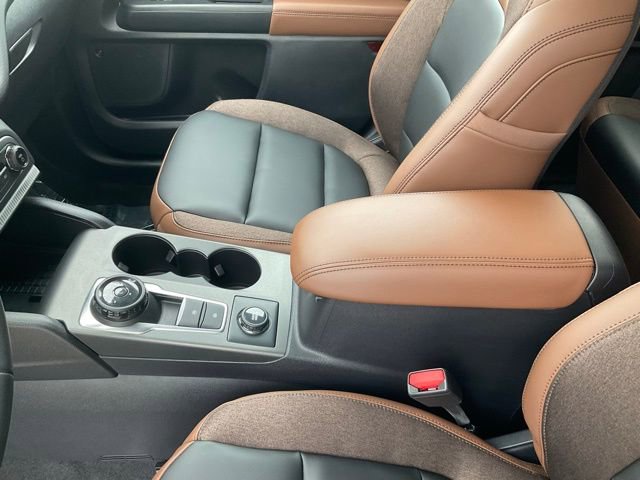 Used 2025 Ford Bronco Sport Outer Banks w/ Outer Banks Tech Package+ image 13