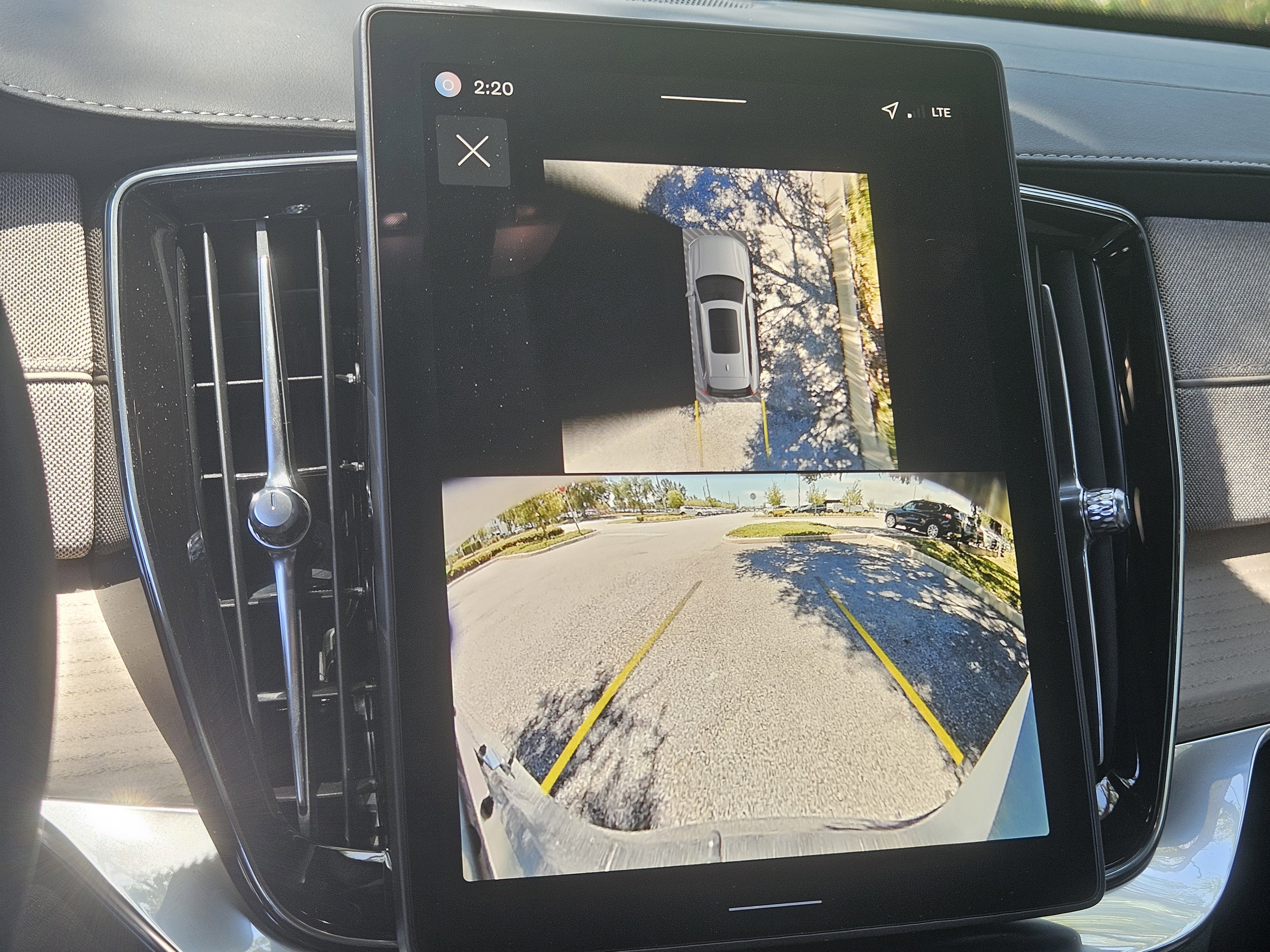New 2026 Volvo XC90 B6 Plus w/ Protection Package image 28