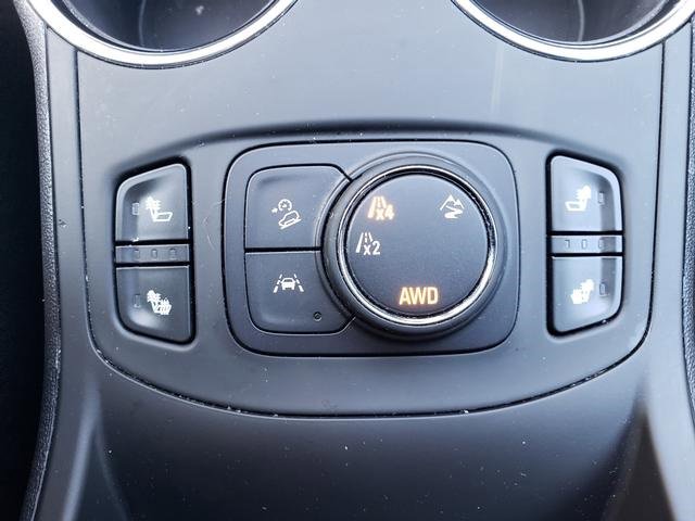 Used 2023 GMC Terrain SLE w/ Driver Convenience Package image 18