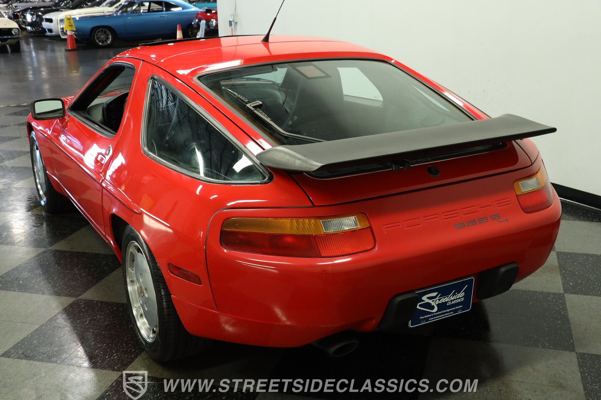 Used 1989 Porsche 928 S4 RWD image 8