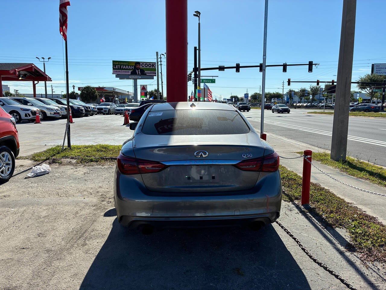 Used 2019 INFINITI Q50 Luxe w/ Cargo Package (L96) RWD image 4