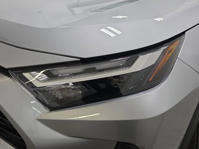 Certified 2024 Toyota RAV4 XLE AWD/4WD image 25