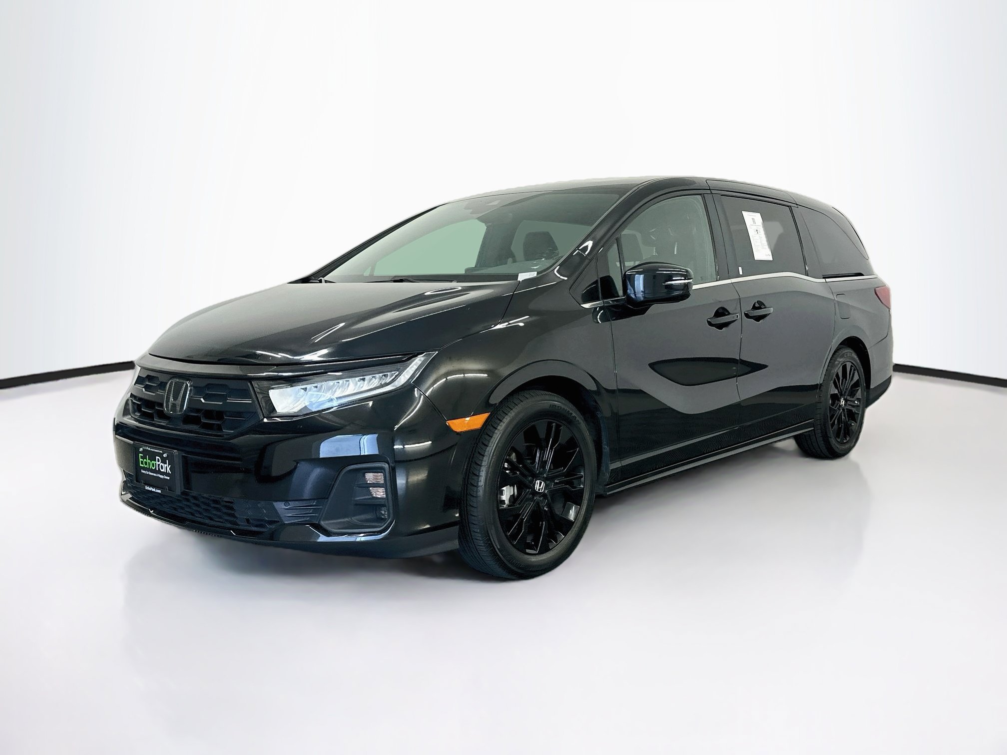 Used 2025 Honda Odyssey Sport-L image 3