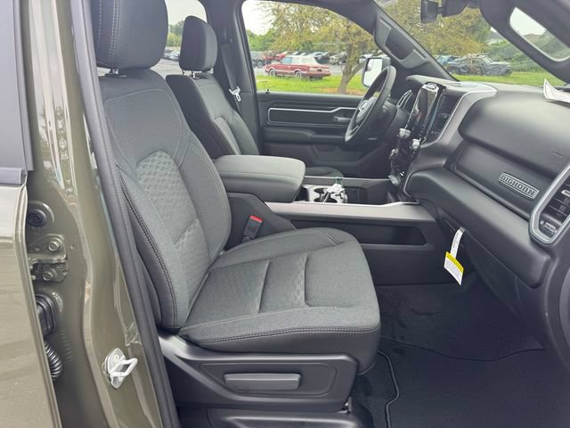 New 2026 RAM 1500 Big Horn AWD/4WD image 14