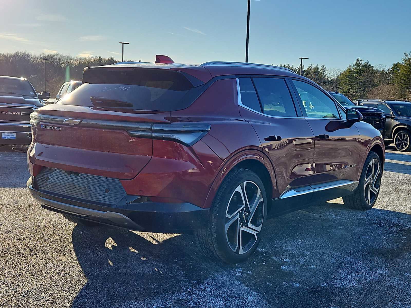 New 2026 Chevrolet Equinox EV LT w/ Convenience Package II image 4