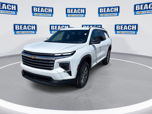 Used 2025 Chevrolet Traverse LT FWD image 4