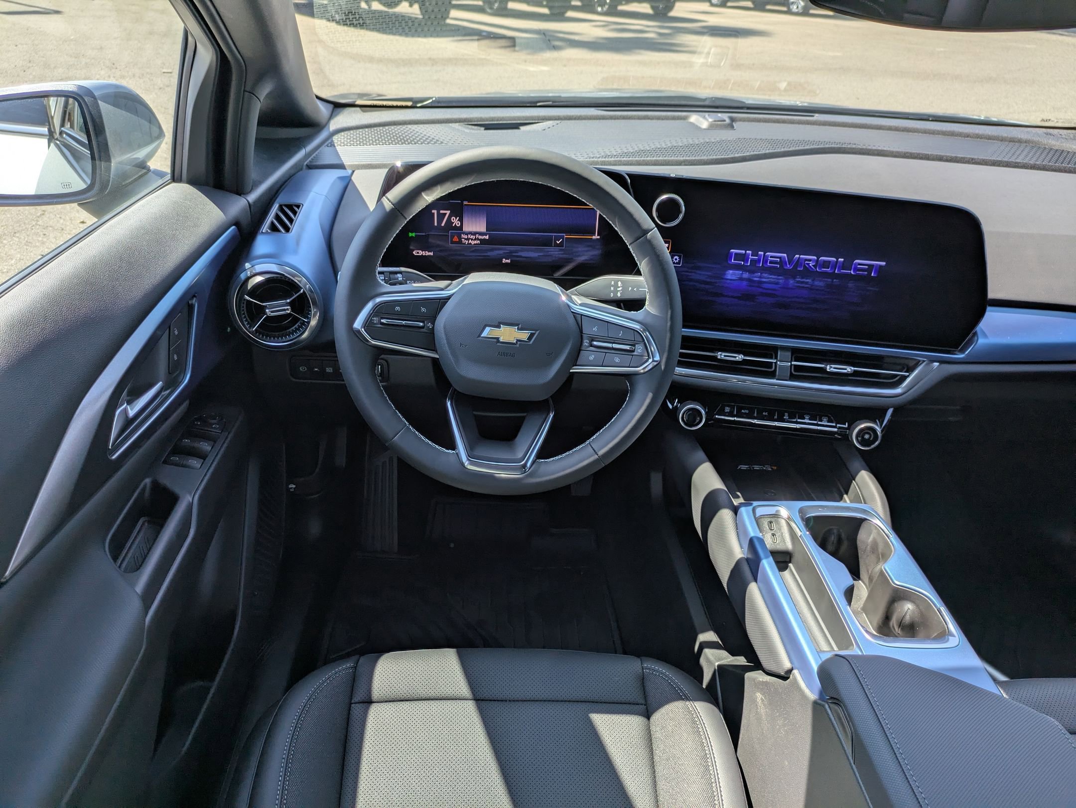 Used 2026 Chevrolet Equinox EV LT image 14