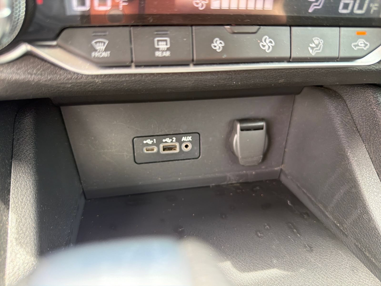 Certified 2021 Nissan Sentra SV FWD image 23
