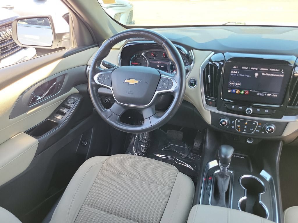 Used 2022 Chevrolet Traverse LT AWD/4WD image 12