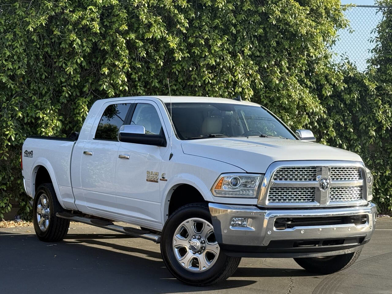 Used 2017 RAM 2500 Laramie w/ Off Road Package image 3