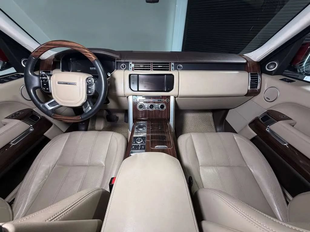Used 2013 Land Rover Range Rover HSE AWD/4WD image 21