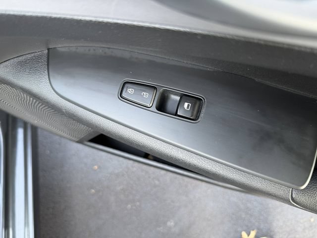 Used 2024 Kia Forte LXS FWD image 28