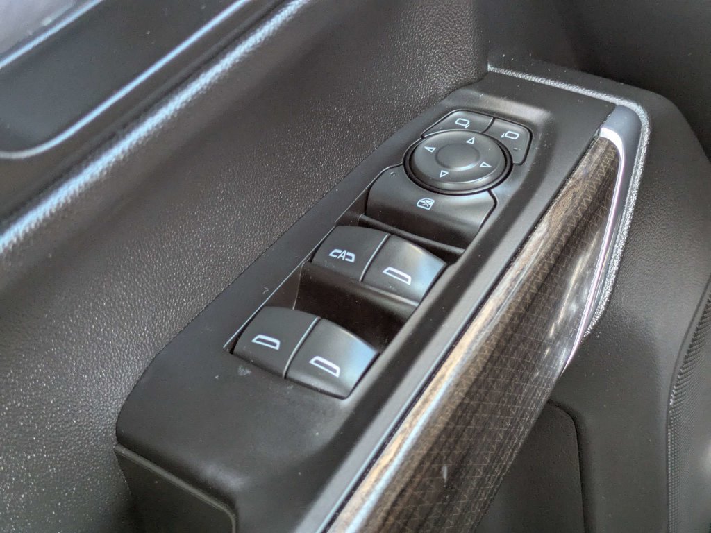 Used 2021 Chevrolet Silverado 1500 LT RWD image 23