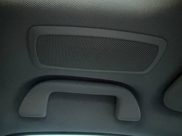 Certified 2025 Acura RDX w/ Technology Package image 43