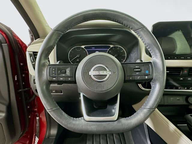 Used 2023 Nissan Rogue SL w/ SL Premium Package image 11