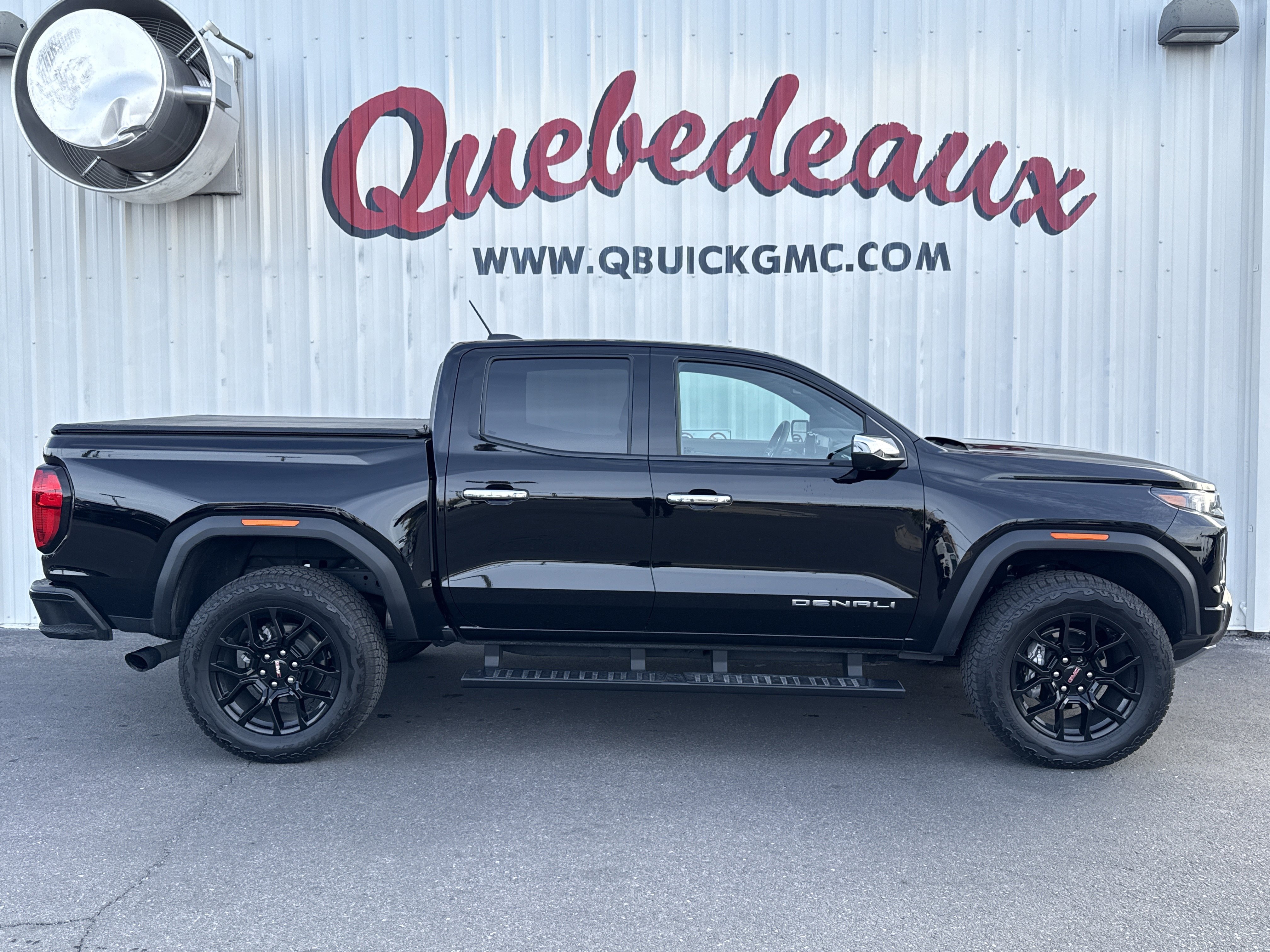 Used 2024 GMC Canyon Denali w/ LPO, Denali Black Edition image 27