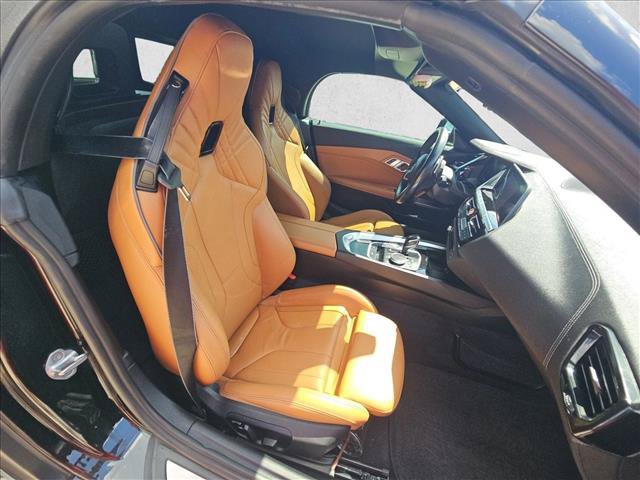 Used 2019 BMW Z4 sDrive30i w/ M Sport Package RWD image 17