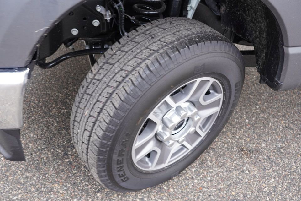 New 2026 Ford F350 Lariat w/ Lariat Ultimate Package image 9