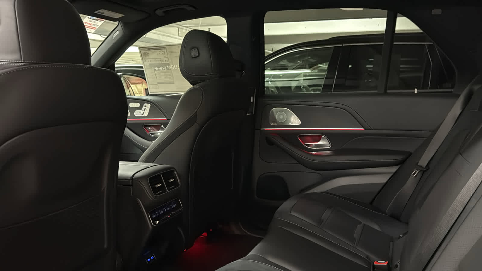 New 2026 Mercedes-Benz GLE 53 AMG 4MATIC image 28