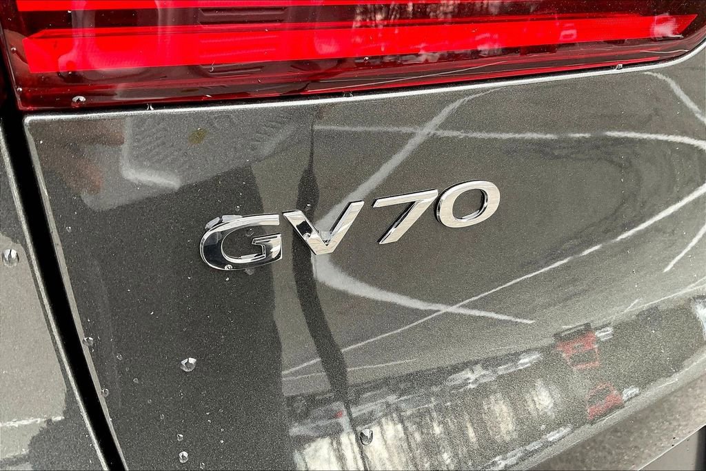 New 2026 Genesis GV70 2.5T Select AWD/4WD image 8