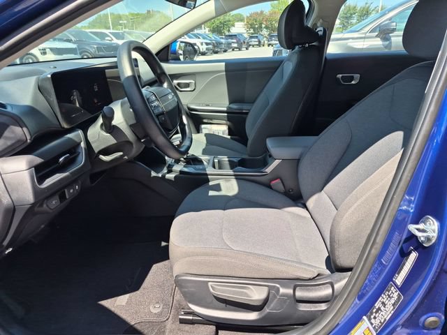 Used 2025 Kia K4 FWD image 12