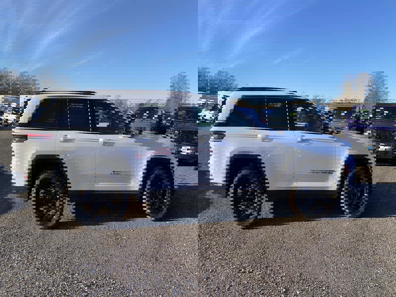 New 2026 Jeep Grand Cherokee Limited w/ Limited Altitude Package image 2