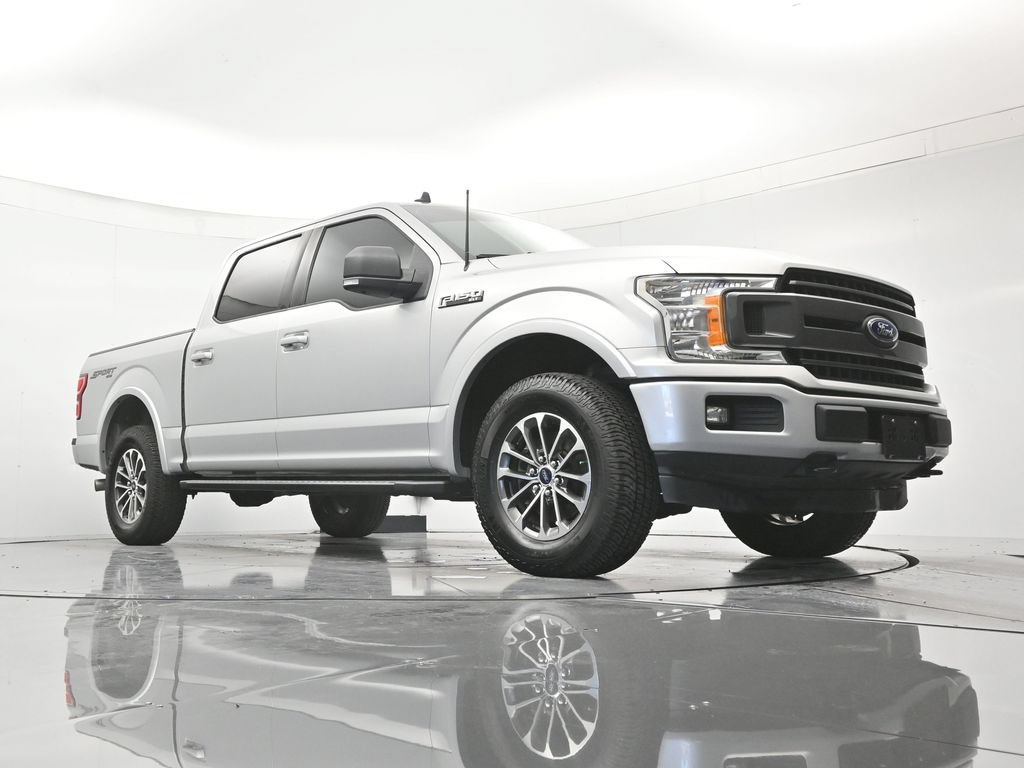 Used 2019 Ford F150 XLT w/ Equipment Group 302A Luxury AWD/4WD image 39